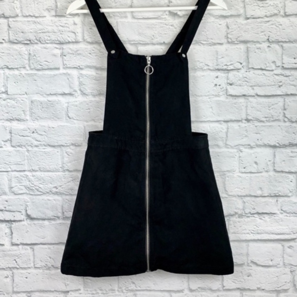 H&M Divided Suede zip up Overall Skirt size 4